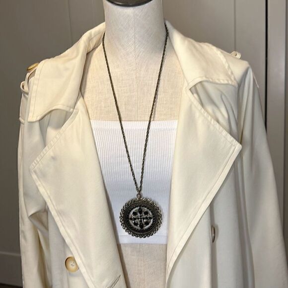 Necklace Bundle  - Picture 7 of 10